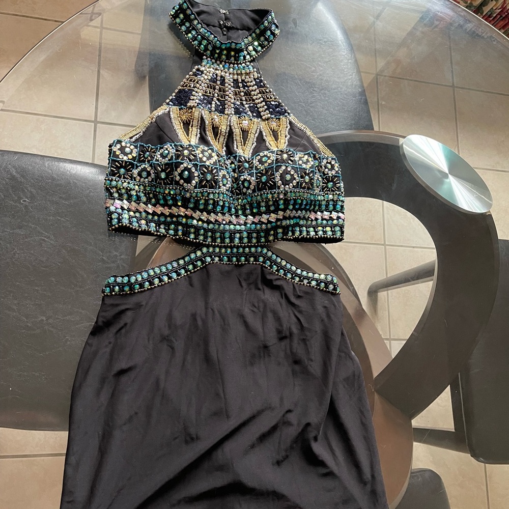 Dave & Johnny Homecoming dress